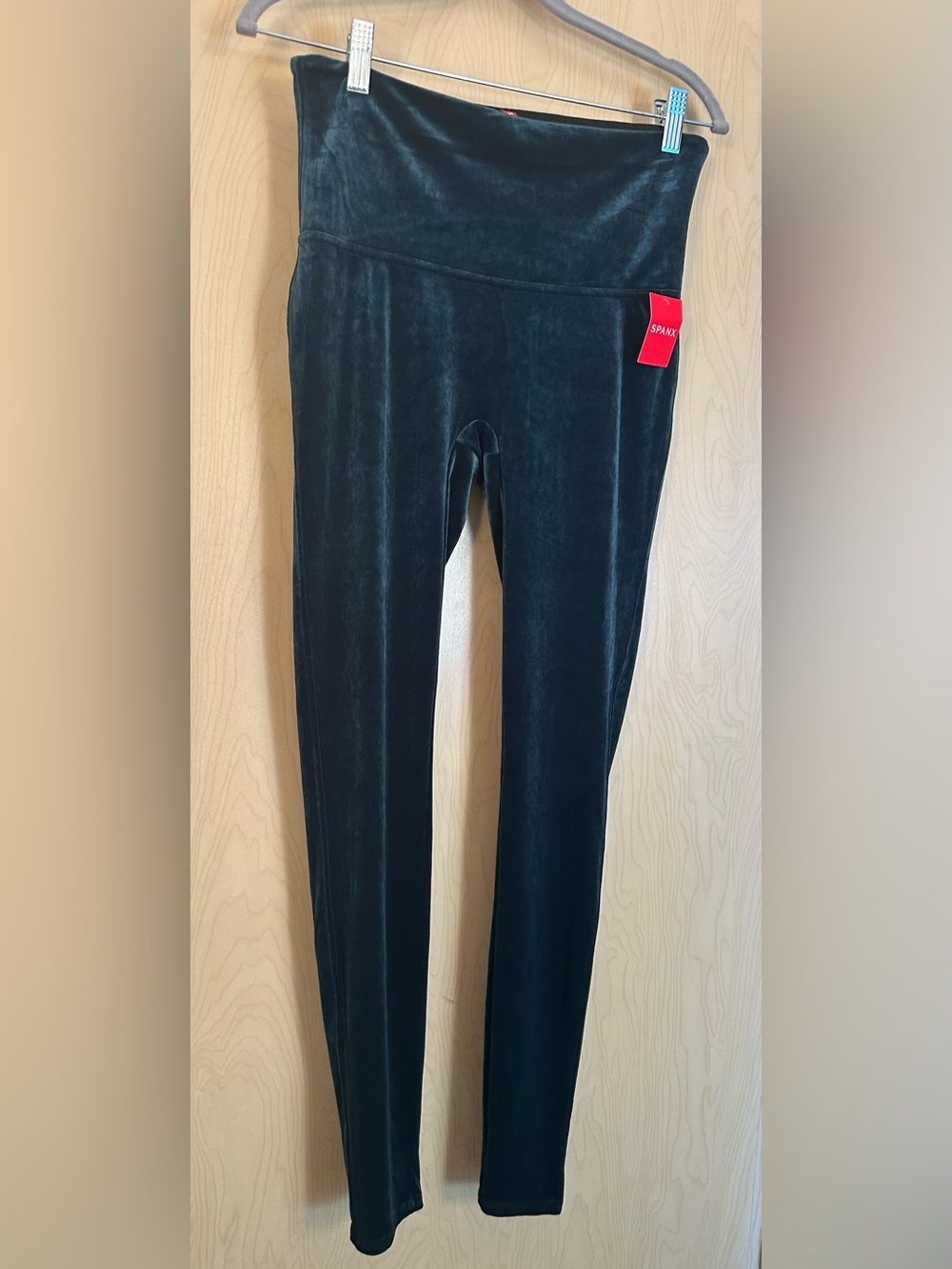 SPANX Velvet Leggings in Deep Emerald Green NWT!
